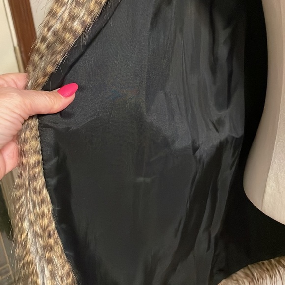 TWELFTH STREET by Cynthia Vincent linear faux fur open vest brown tan pockets S - Picture 7 of 15